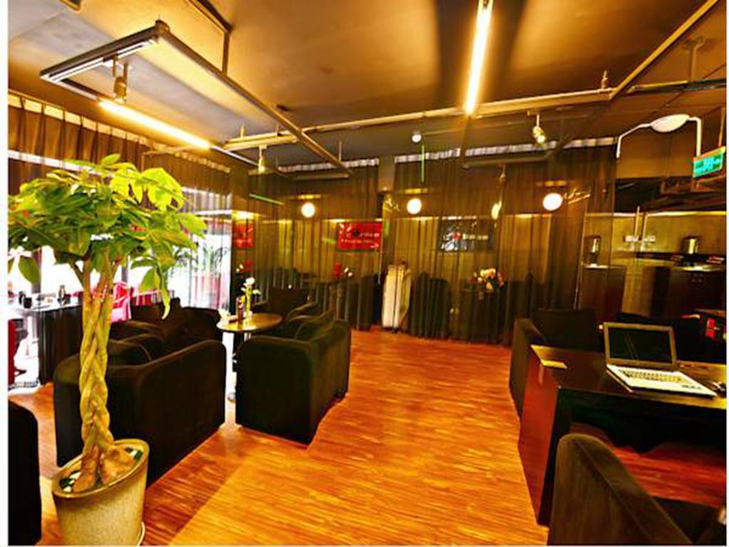 Leshan Celebrity Hotel Екстериор снимка