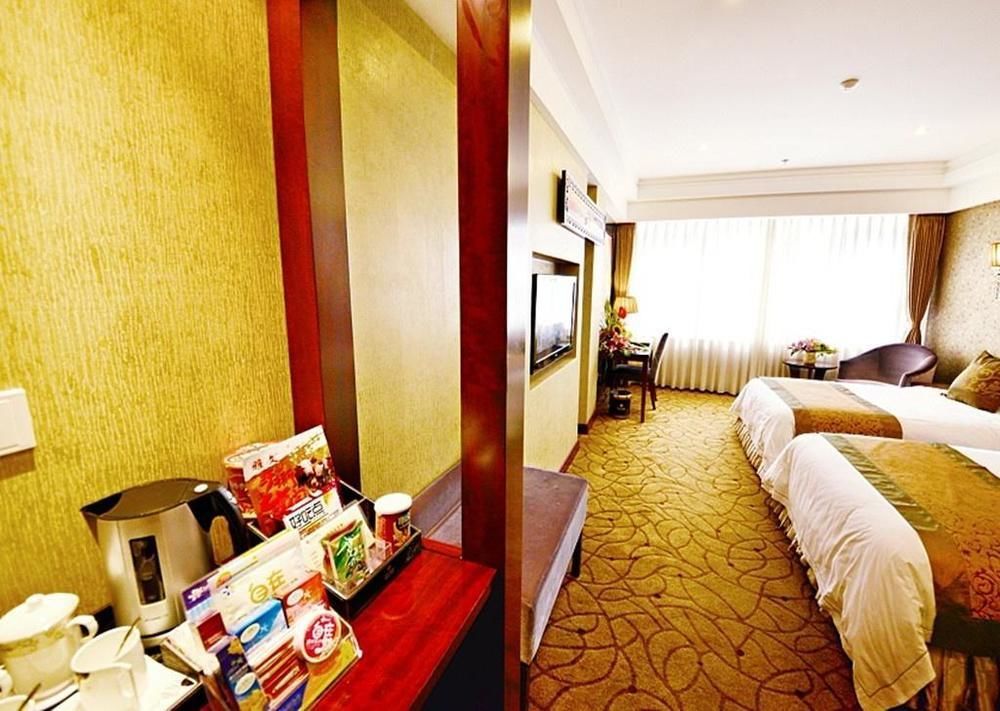 Leshan Celebrity Hotel Екстериор снимка